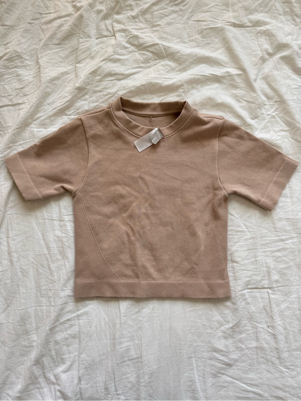 Everlane Women’s Short-Sleeve Crew Top in Light Taupe XS/S